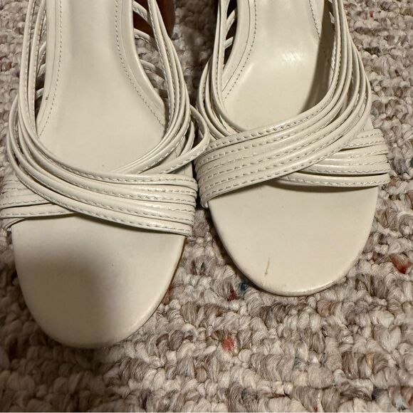 SCHUTZ Pearl Evangeline Block Heel Slide Sandal- Size 9 - Picture 6 of 9